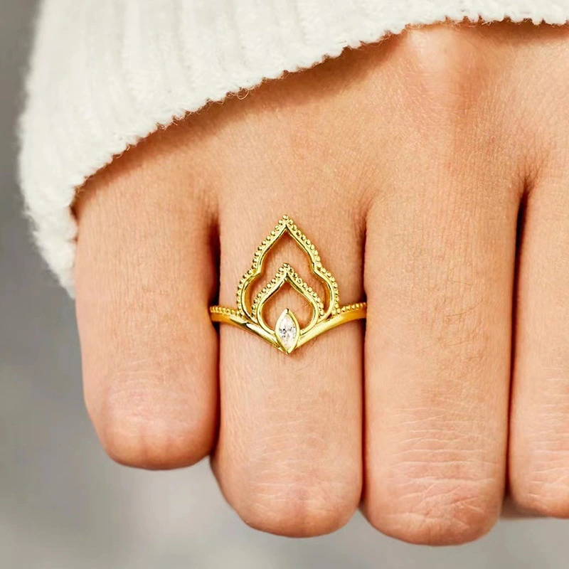  European and American lines horse eye design ring inlaid with zircon Chinese style ring popular hot jewelry