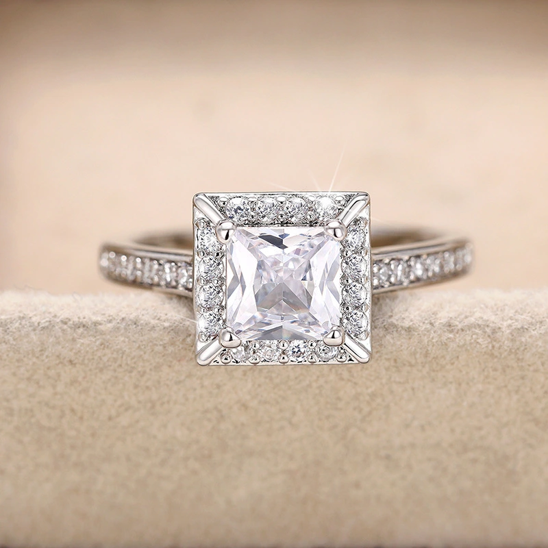 Light luxury sugar cube ring classic all-match wedding ring geometric simple exquisite European and American style female ring