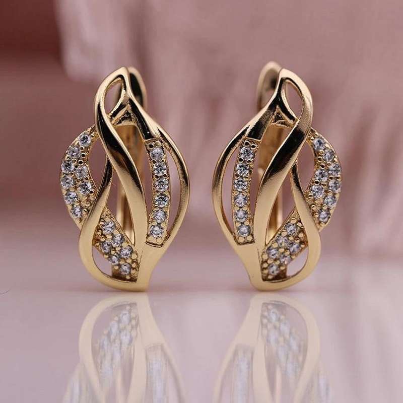 Korean style personalized all-match earrings twisted irregular earrings metal hollow design female earrings