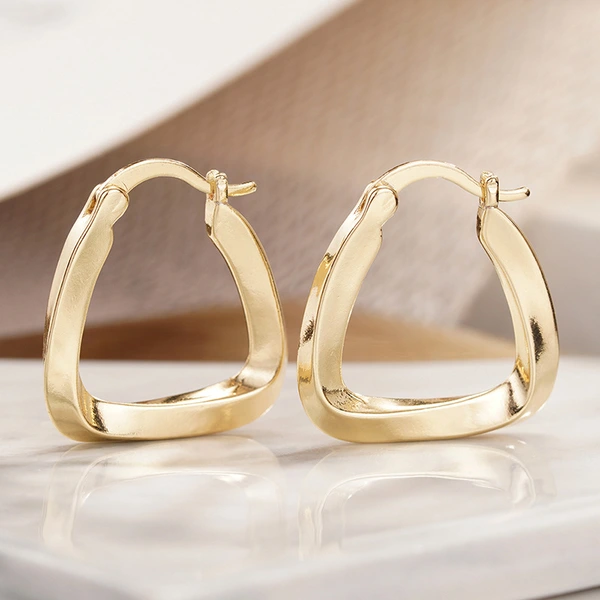 Geometric design earrings with triangular design, Middle Eastern style jewelry factory direct sales, French style