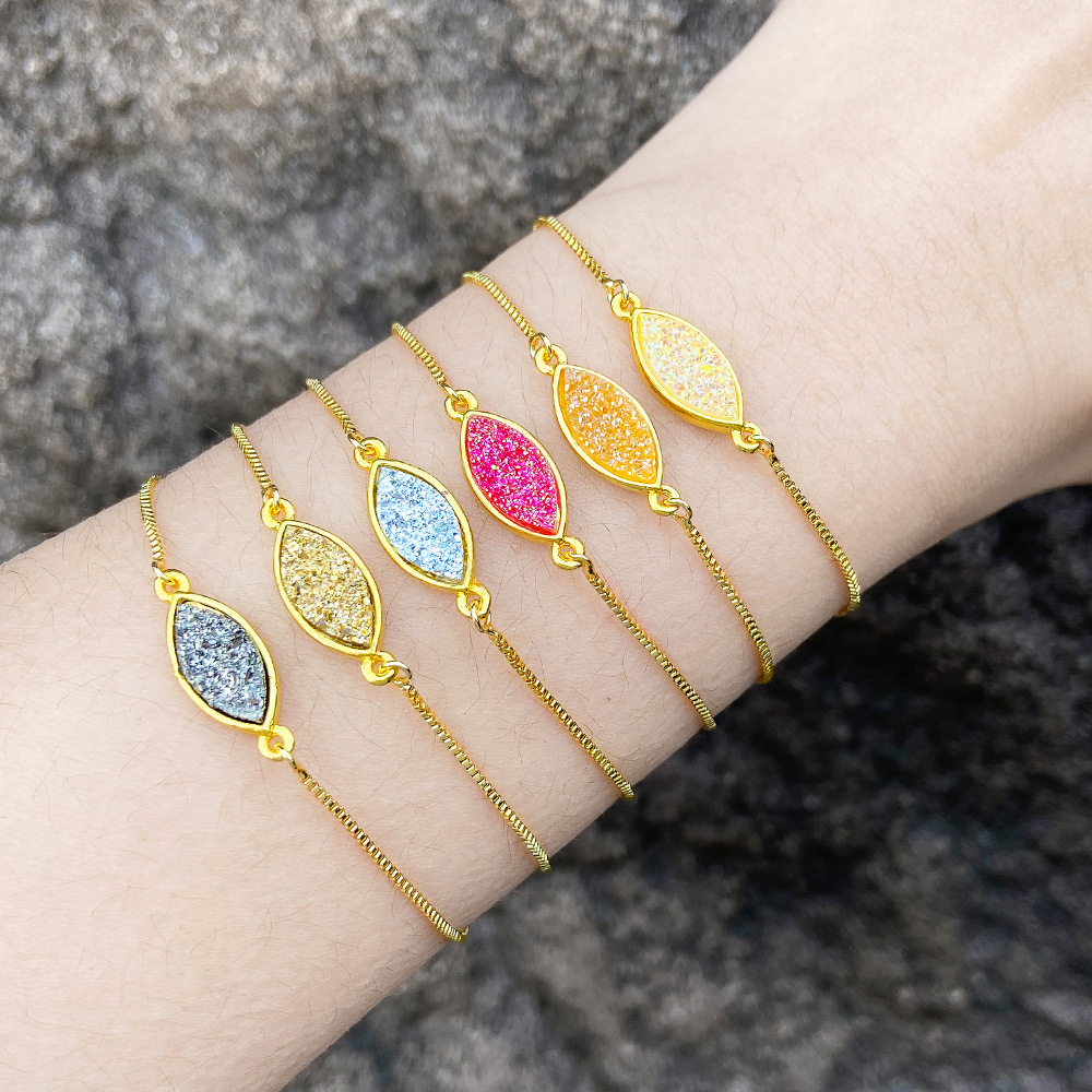 Hot selling bracelet style niche design high-end gold-plated hand jewelry bracelet female brc61