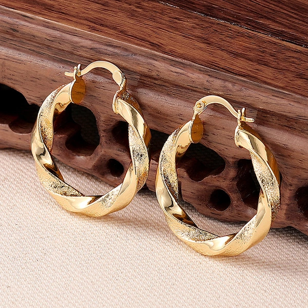 Pinxixi's hot-selling earrings for women, double-sided electroplated design, trendy and cool girl accessories