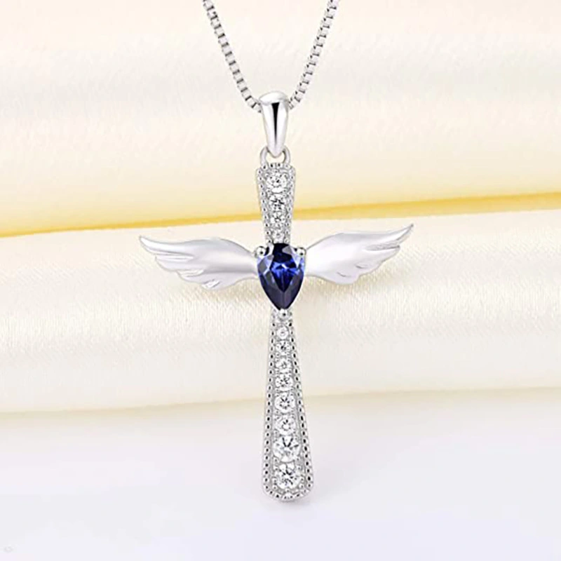 European and American angel wings exquisite necklace pendant style trend clavicle chain autumn and winter new fashion necklace