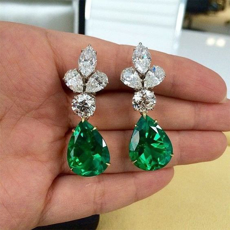 Factory direct sales of trefoil AAA zircon earrings European and American exquisite earrings bridal earrings spot mixed batch