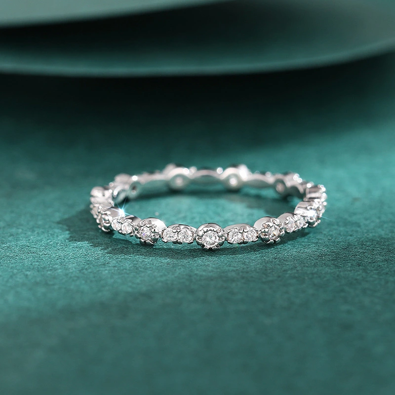 Commuting simple minimalist ring for women, daily matching fashion accessories, exquisite full diamond popular jewelry