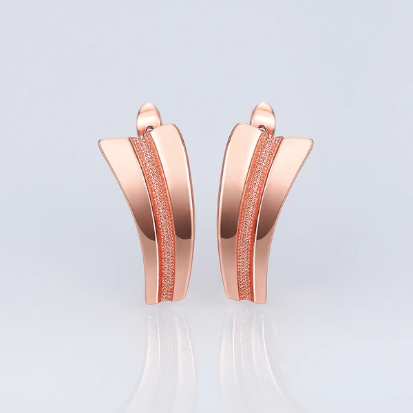 Joom's new copper earrings, metal geometric couple earrings, temperament European and American celebrity earrings