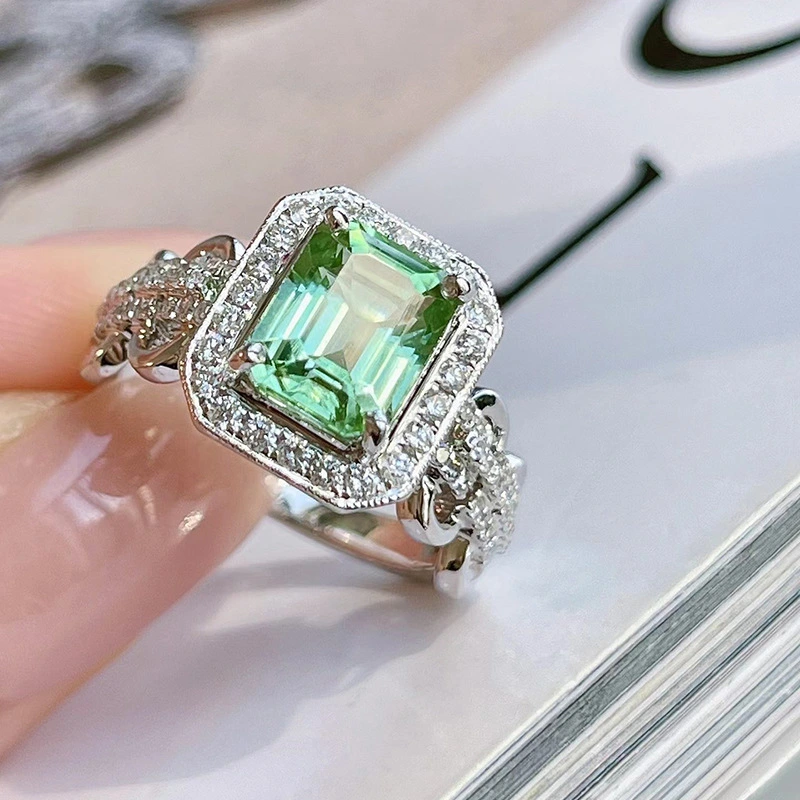 Retro luxury domineering ring European and American hot selling temperament personality exaggerated index finger ring lace rectangular ring