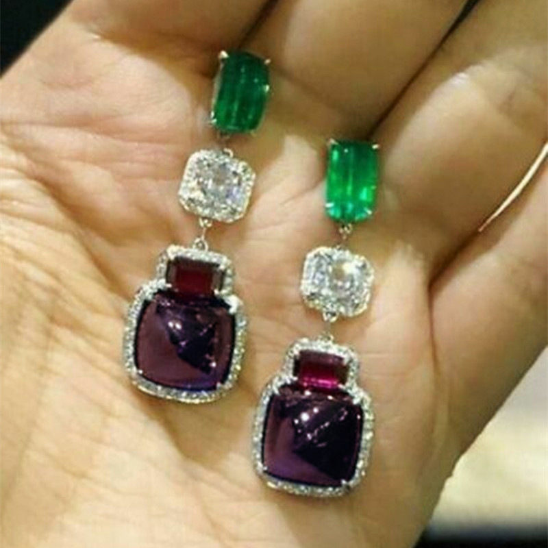 European and American style luxury emerald contrast earrings, high-end celebrity earrings, fashionable evening match earrings