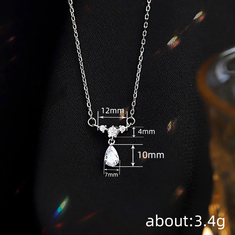  Direct sales attendance water drop pendant jewelry elegant exquisite light luxury necklace daily small skirt with necklace