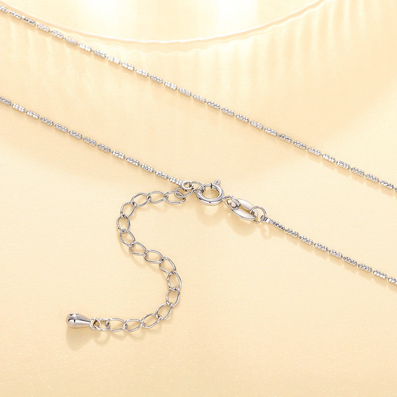 European and American fashion box chain cross chain water wave chain snake bone chain melon seed chain lip chain accessories female clavicle chain