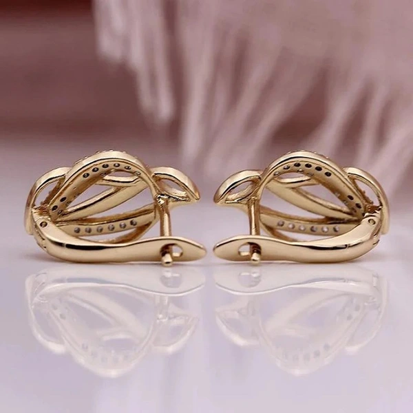 Korean style personalized all-match earrings twisted irregular earrings metal hollow design female earrings
