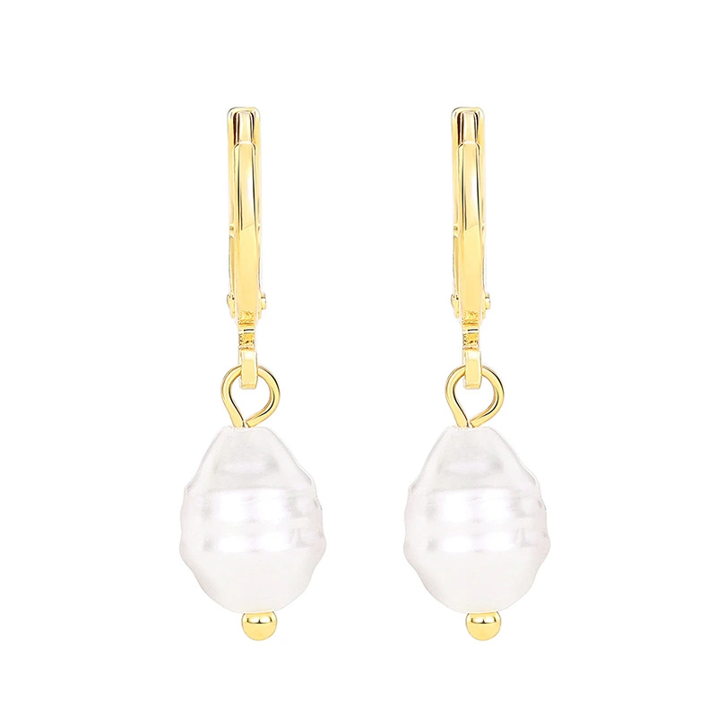   Special-shaped imitation pearl earrings for women, fashionable and elegant daily wear, ladies' jewelry