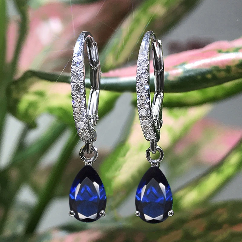 European and American source exquisite teardrop pear-shaped zircon earrings for women copper plated white gold short elegant earrings