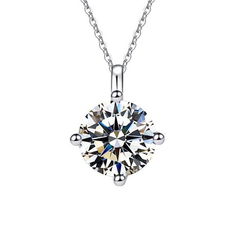 New necklace classic four-claw inlaid zircon necklace women's simple single diamond imitation moissanite clavicle chain