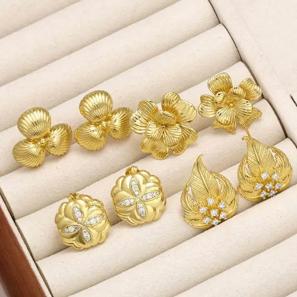 AS jewelry European and American glossy leaf flower earrings female copper plated real gold earrings earrings era071