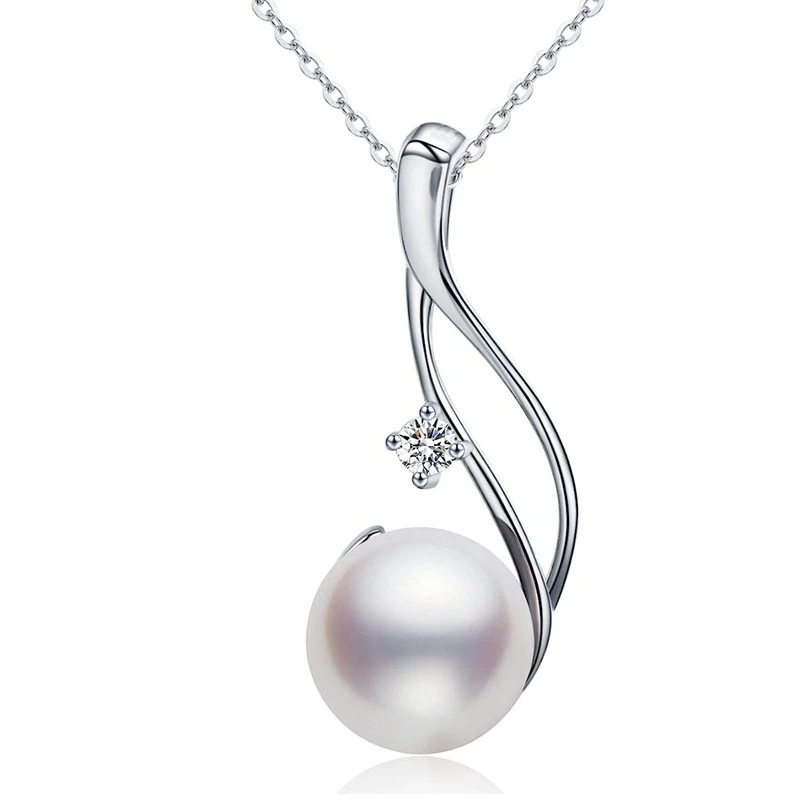 Summer new ladies' necklace imitation pearl mermaid design pendant new versatile women's necklace