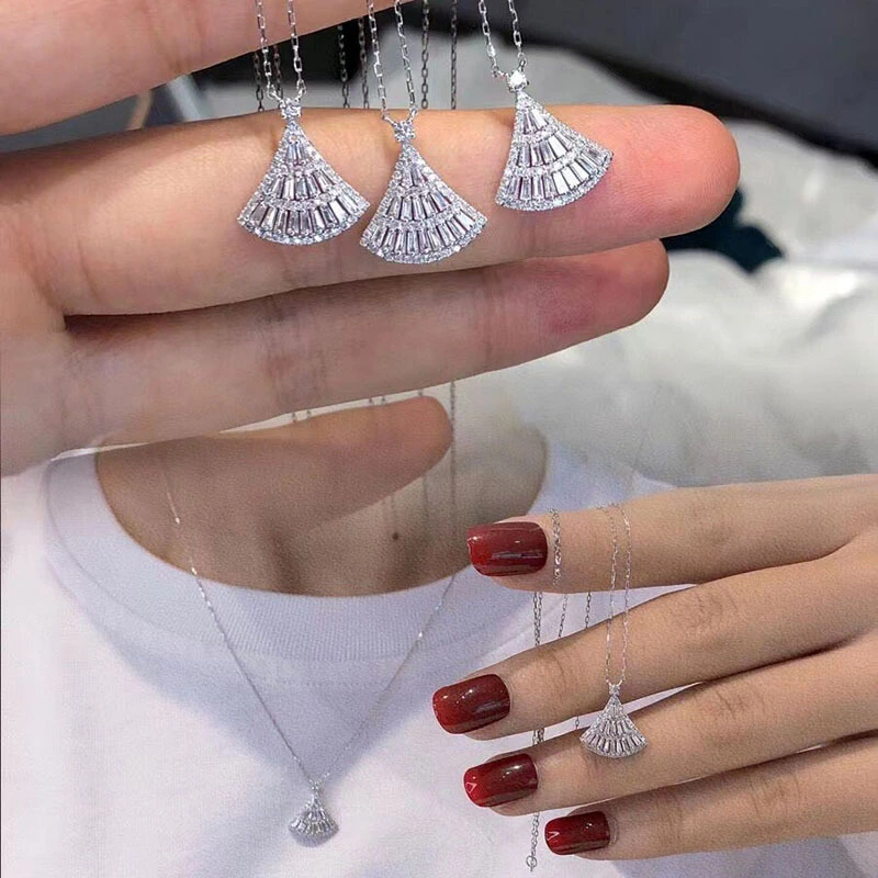 Hot-selling skirt fan-shaped necklace ladder square diamond small skirt light luxury style evening elegant fashion accessories