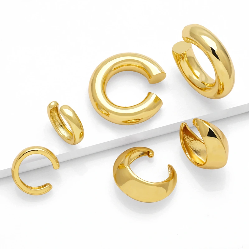 Clearance European and American simple glossy earrings female personality creative versatile gold-plated round ear clip earrings erz48