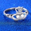   Hot-selling jewelry in Europe and America, hollow hand holding love ring, English letters, fashionable metal ring