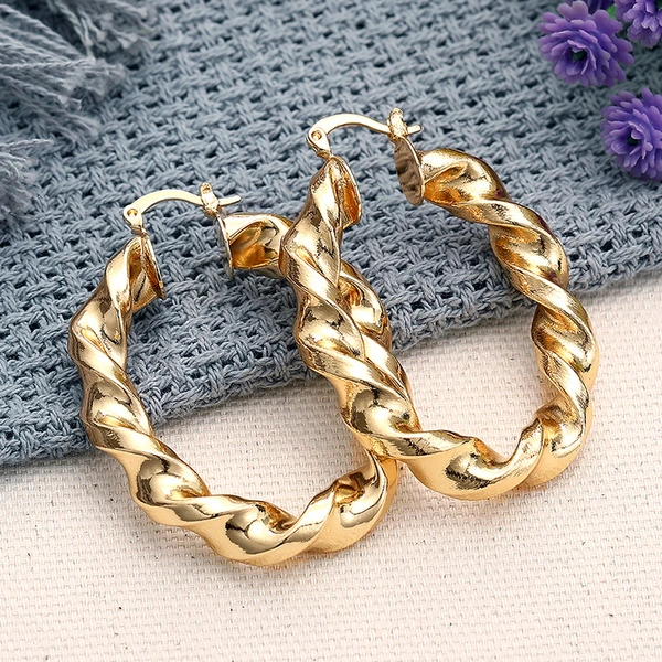 Wholesale new style earrings for women with water drop geometric ring design, atmospheric heavy industry Middle Eastern style