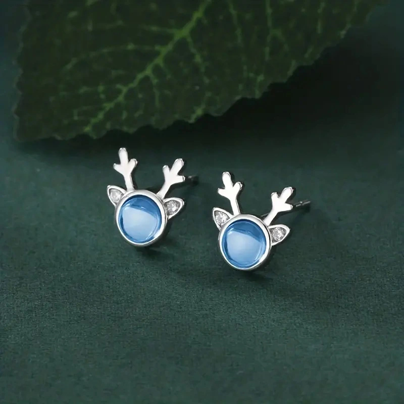  Christmas holiday earrings for women, exquisite and cute, fashionable deer antler earrings, mini design, matching jewelry