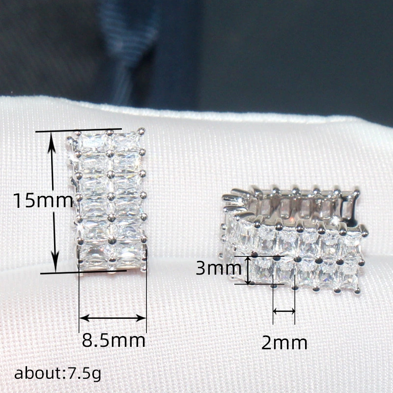  Korean light luxury niche earrings for women, versatile and elegant earrings, geometric quadrilateral earrings