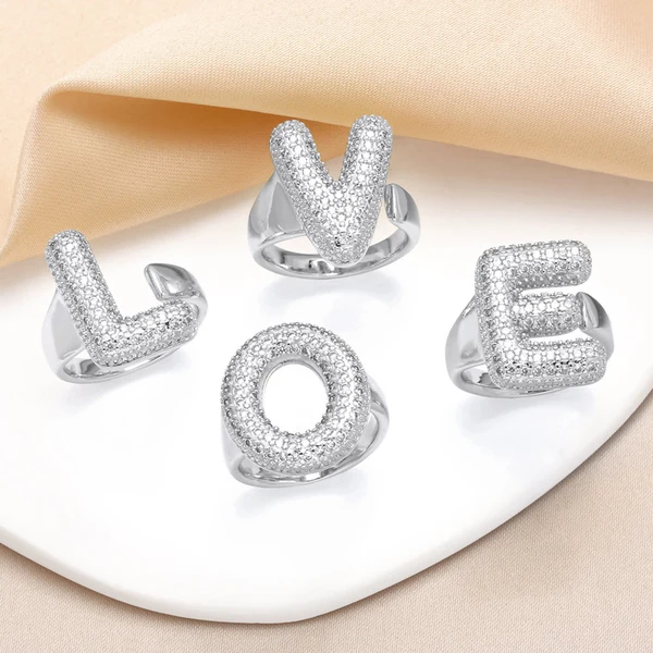 Jewelry Europe and the United States hot selling 26 English letter ring gold-plated full zircon fat letter ring rih91