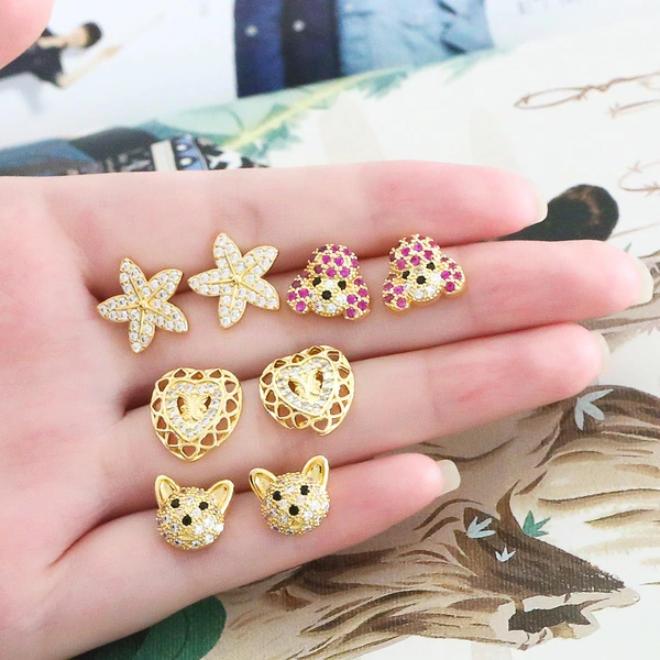 European and American jewelry simple fashion puppy earrings niche design starfish kitten earrings eru87