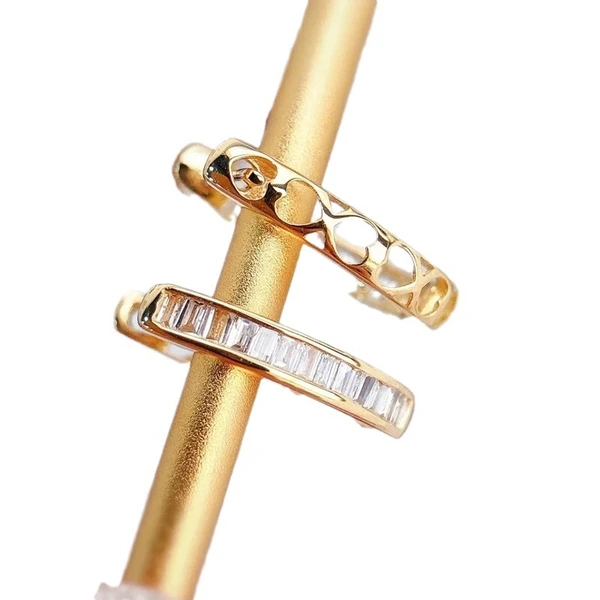  Japanese and Korean new row of diamond earrings simple cold style men and women earrings fashionable hollow design elite earrings