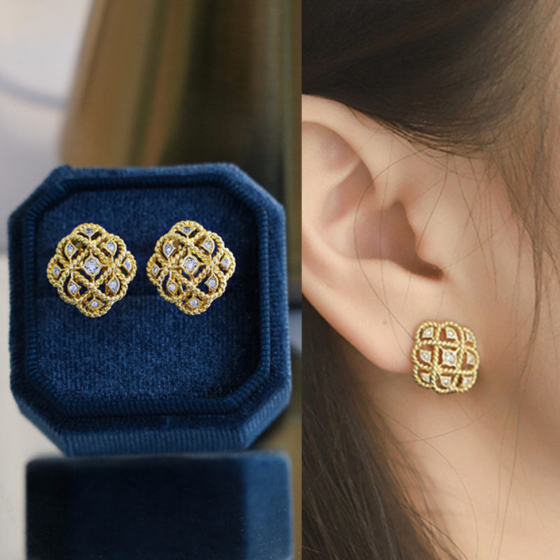 European and American retro light luxury lace zircon earrings medieval style hollow carved design earrings French earrings