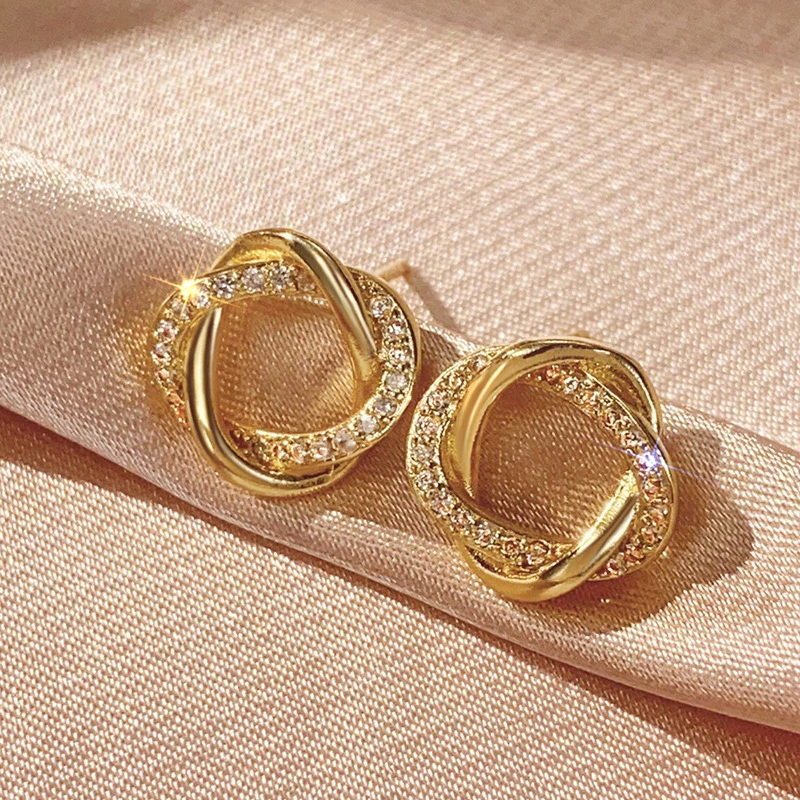  Fashionable and simple earrings for women inlaid with zircon lines wrapped earrings for daily use with shining earrings