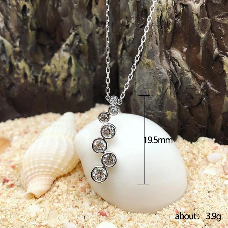 European and American versatile temperament pendant hot selling creative niche design zircon necklace Valentine's Day gift accessories