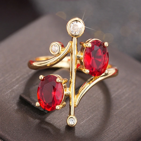   Live ring female palace high-end round jewelry crown princess light luxury style fashionable ring