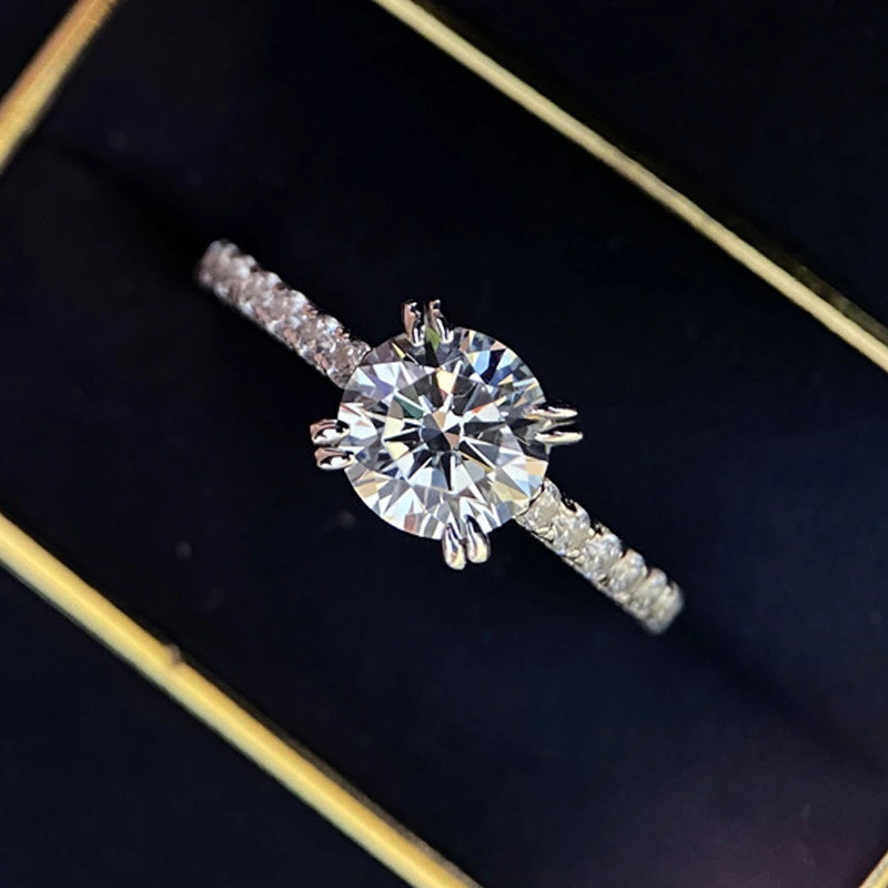 Hot selling ring fashion proposal engagement ring female sparkling brilliance eight-claw diamond ring for women