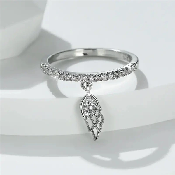  Factory direct sales of wing feather rings for women inlaid with zircon pendant rings, exquisite and fashionable daily accessories