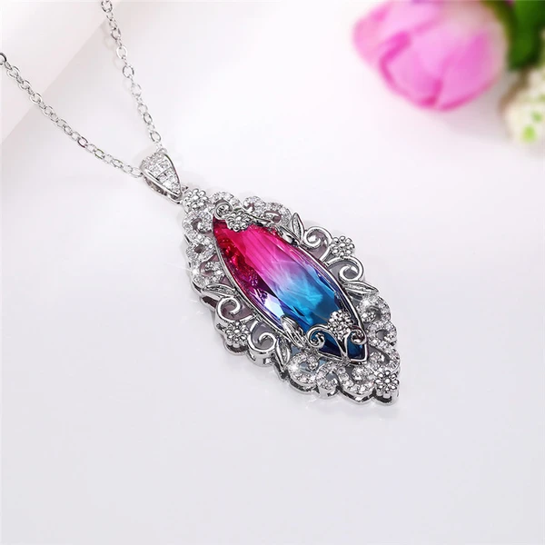 2022 Spring New Natural Series Luxury Hollow Pattern Inlaid Olive Gradient Stone Pendant Necklace