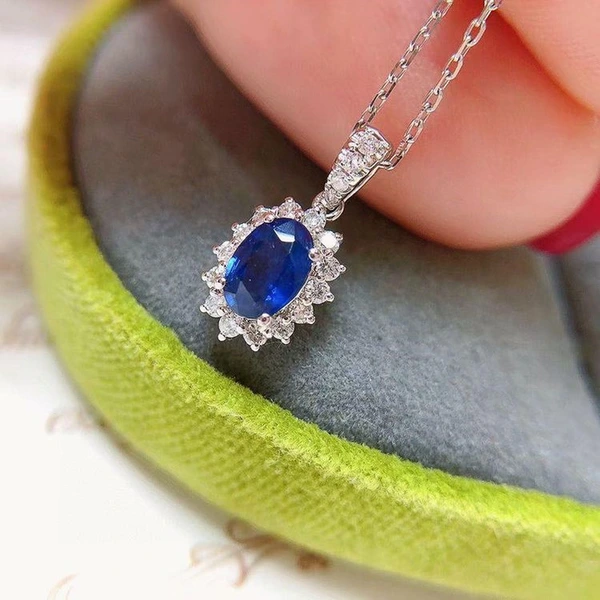 New vintage four-claw sapphire zircon pendant necklace wedding anniversary gift