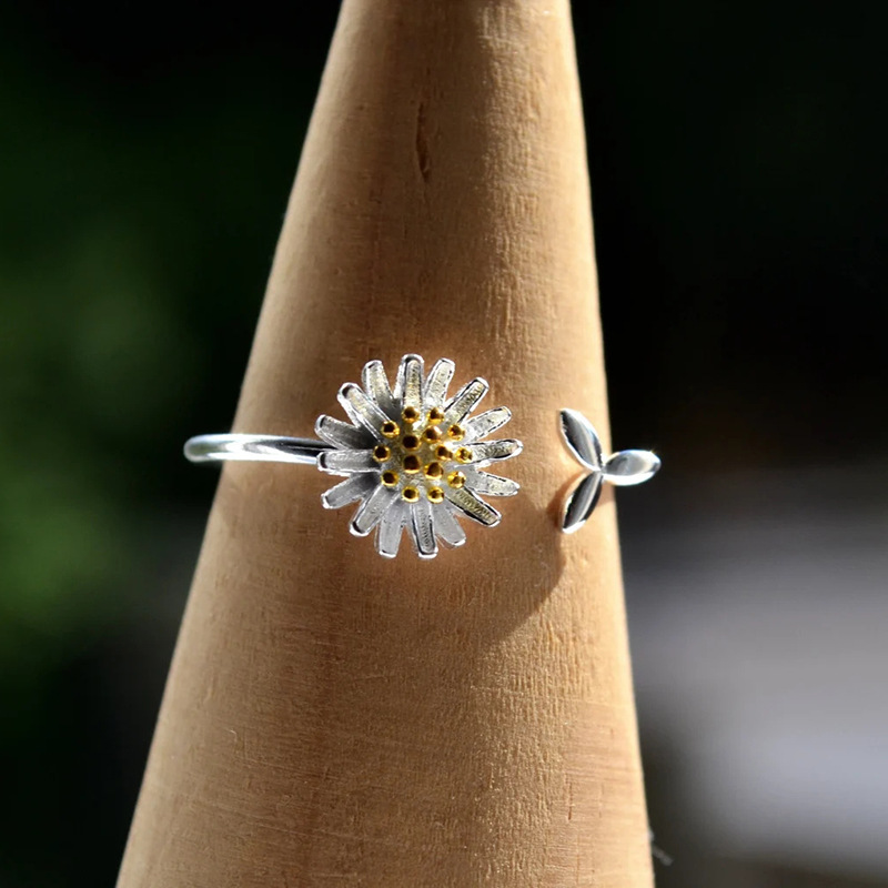 New Korean Daisy Ring Fashion Small Fresh Adjustable Open Ring Leaf Flower Ring Women