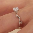  New best-selling super flash ring tree branch bud four-claw inlaid ring light luxury wedding ring for girlfriend