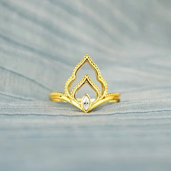  European and American lines horse eye design ring inlaid with zircon Chinese style ring popular hot jewelry