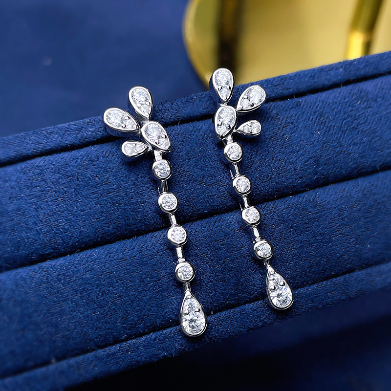  Fashionable and fresh flower earrings with water drop imitation tassels long high-end earrings for women