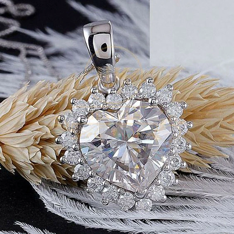 New jewelry luxury ocean heart zircon pendant necklace fashionable women's love necklace