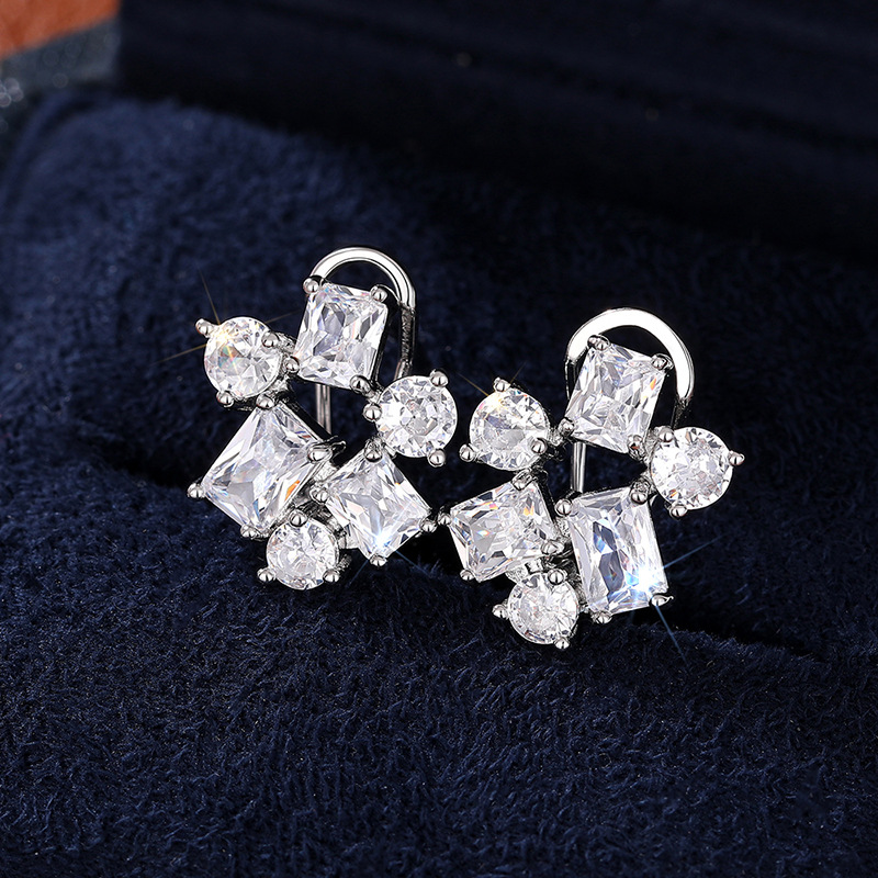 Autumn new geometric earrings sweet cool style high-end light luxury lady style earrings luxury irregular earrings