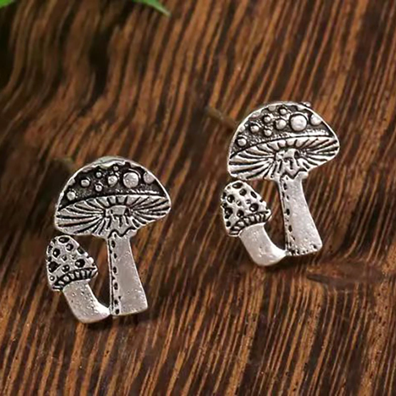 Simple light luxury fashion mushroom earrings art copy design simulation earrings pastoral style cute earrings