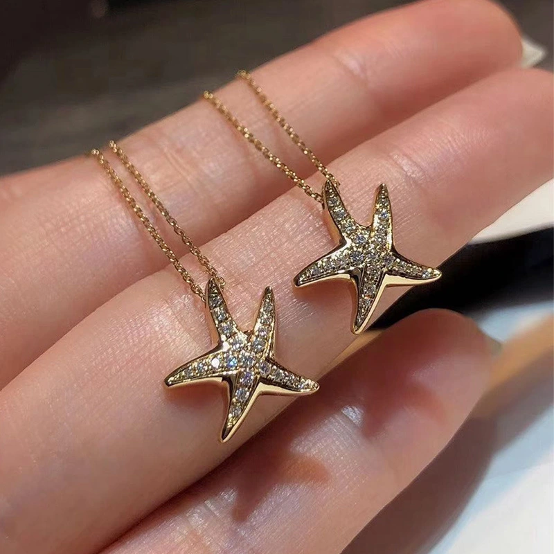 Creative simple starfish elegant women's necklace European and American trend personality fashion lady style temperament necklace