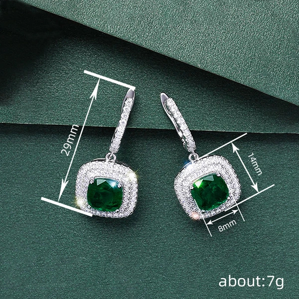 Live hot selling fashionable earrings Princess Fat Square new earrings light luxury high-end pendant earrings