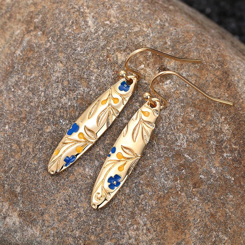   European and American e-commerce earrings creative personality flower long earrings hot-selling ear hooks