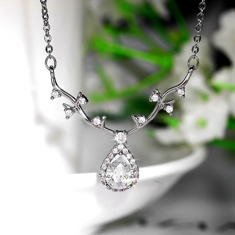 Korean style necklace for women, short deer antler diamond necklace, simple clavicle necklace for women