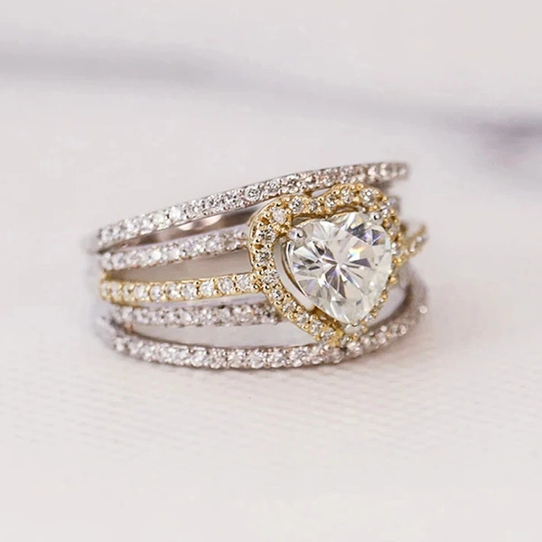  European and American high-end niche heart-shaped ring light luxury heavy heart-shaped multi-layer ring line two-color ring