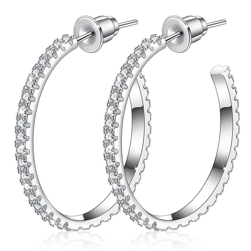   Ring-shaped personality earrings for women, holiday style, design sense, zircon earrings, fashionable micro-inlaid jewelry